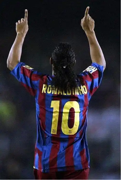 族传统体育 族传统体育