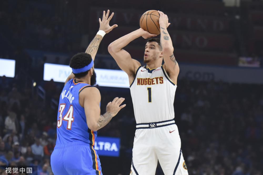 在团队配合 在团队配合